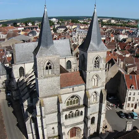 De Charme, Au Calme Dans Le Vieux 아파트